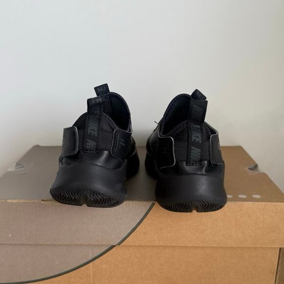 Buy Nike Flex Runner 3 Older Kids Nike Flex Runner 3 ‘Triple Black’ Kids Sneakers - SZ 3.5 Y